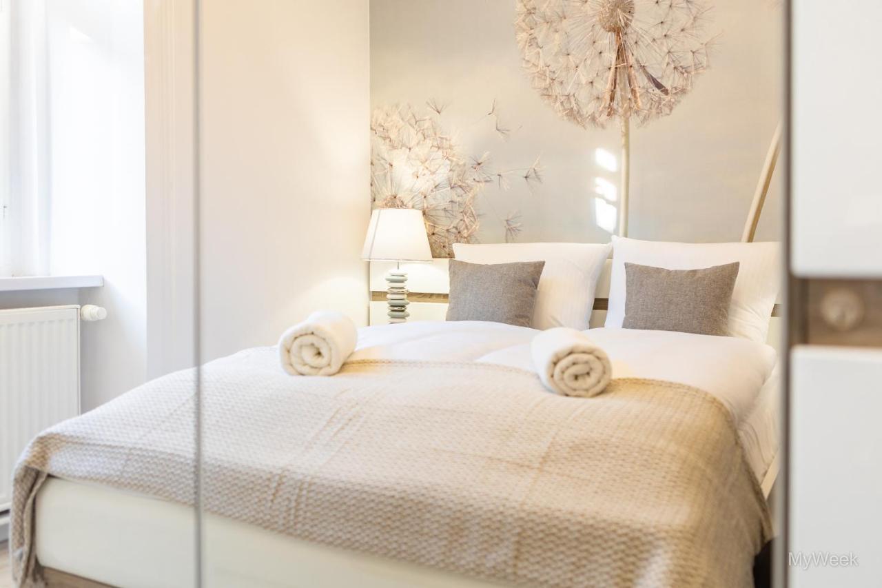 Apartament Z Historia, Klahra Myweek Ladek-Zdroj Ngoại thất bức ảnh