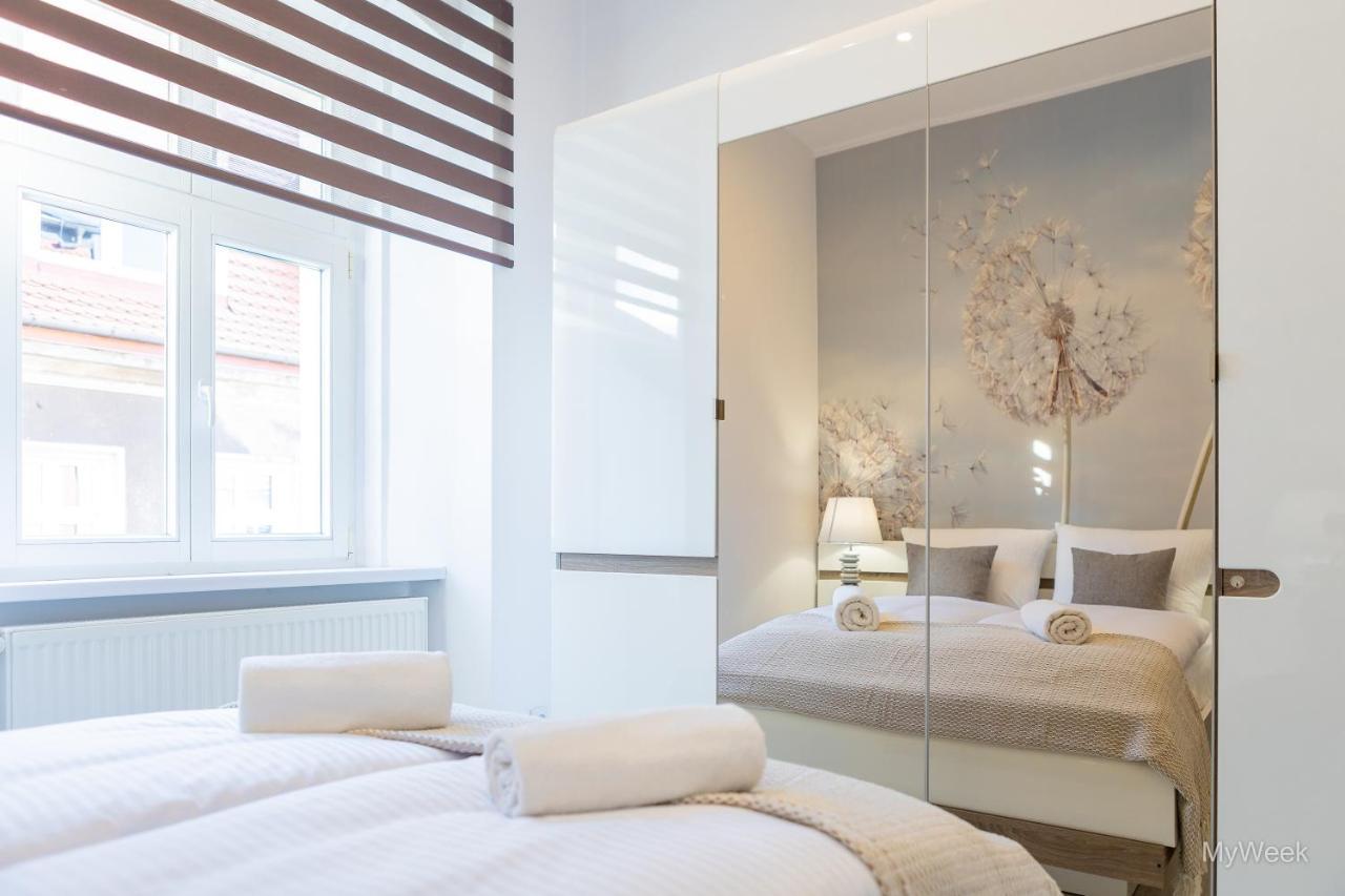 Apartament Z Historia, Klahra Myweek Ladek-Zdroj Ngoại thất bức ảnh