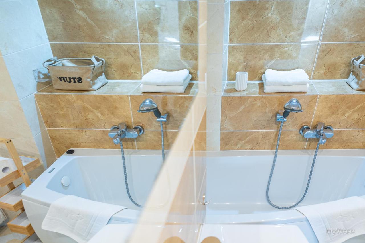 Apartament Z Historia, Klahra Myweek Ladek-Zdroj Ngoại thất bức ảnh